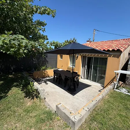 Maison 4 Personnes Dans Village Atypique Proche 別荘