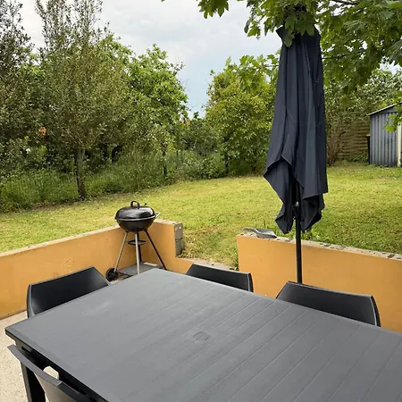 Maison 4 Personnes Dans Village Atypique Proche Ferienhaus *
